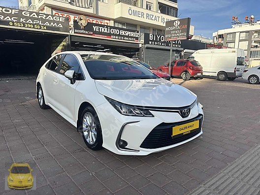 Vasıta / Otomobil / Toyota / Corolla / 1.5 / Dream 