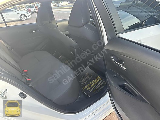 Vasıta / Otomobil / Toyota / Corolla / 1.5 / Dream 