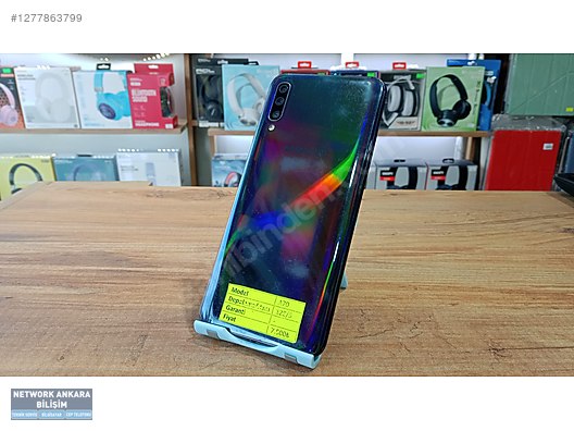 Resim Samsung A70 İkinci El TR | 128 GB | Siyah İkinci El SAMSUNG A70 128 GB - 6 GB RAM