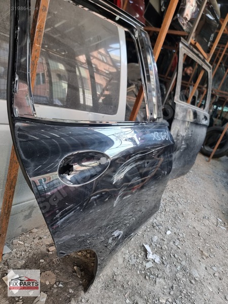 41007465534 – BMW X SERİSİ G01 2017 2021 SAG ARKA KAPİ ORJ CİKMA