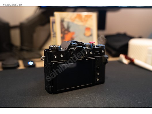 Aynasız / Fujifilm / X-T30 / Fujifilm X-T30 + 15-45 Lens Kit