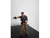 NECA UNCHARTED 4 NATHAN DRAKE FİGÜR ORİJİNAL