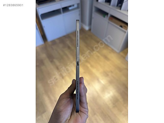 Used & Brand New Items / Computers / Tablet PC / Models / Apple / iPad Air 5