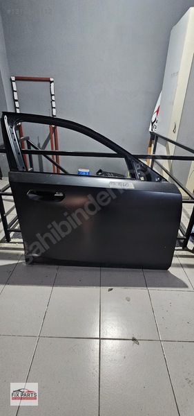 41515A32EA – BMW 5 SERİSİ G60 SAG ON KAPİ ORJİNAL CİKMA