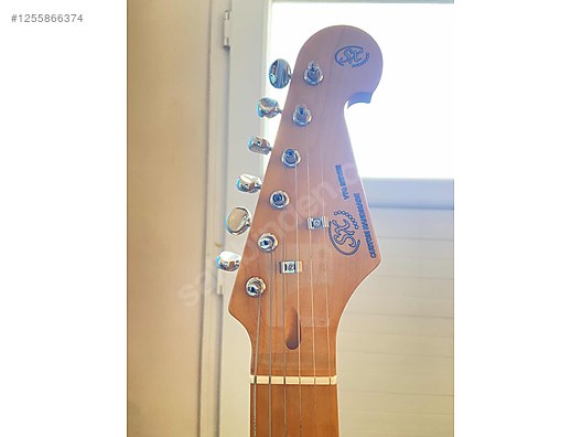 İkinci El ve Sıfır Alışveriş / Müzik / Müzik Aletleri / Telli Çalgılar / Gitar / Elektro