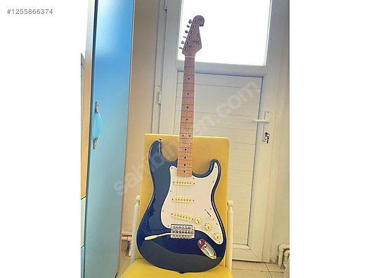 İkinci El ve Sıfır Alışveriş / Müzik / Müzik Aletleri / Telli Çalgılar / Gitar / Elektro