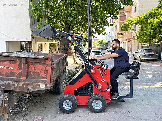 Machinery / Heavy Equipment / For Sale / Loader / Bobcat
