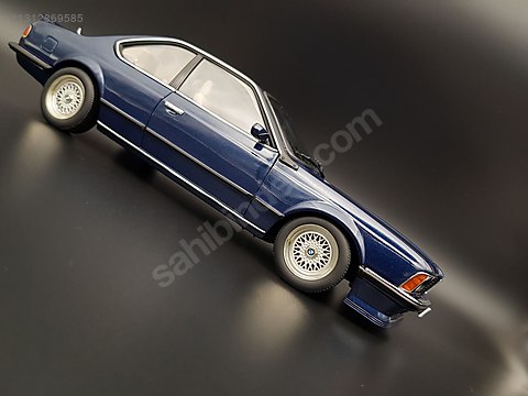 Autoart Diecast Model 1:18 BMW Araba - 1312869585