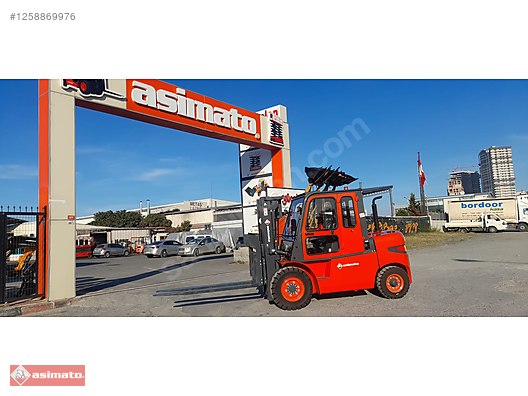 Machinery / Industrial / Carrying & Stacking Equipment / Forklifts / For Sale / Asimato