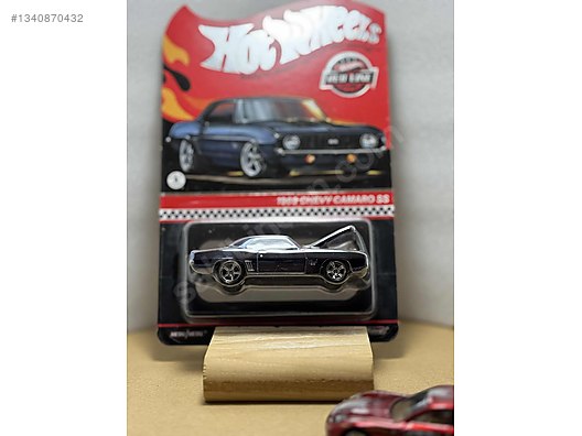 Hot Wheels Diecast Model 1:64 Chevrolet Araba - 1340870432 Hot Wheels Diecast Model 1:64 Chevrolet Araba - 1340870432