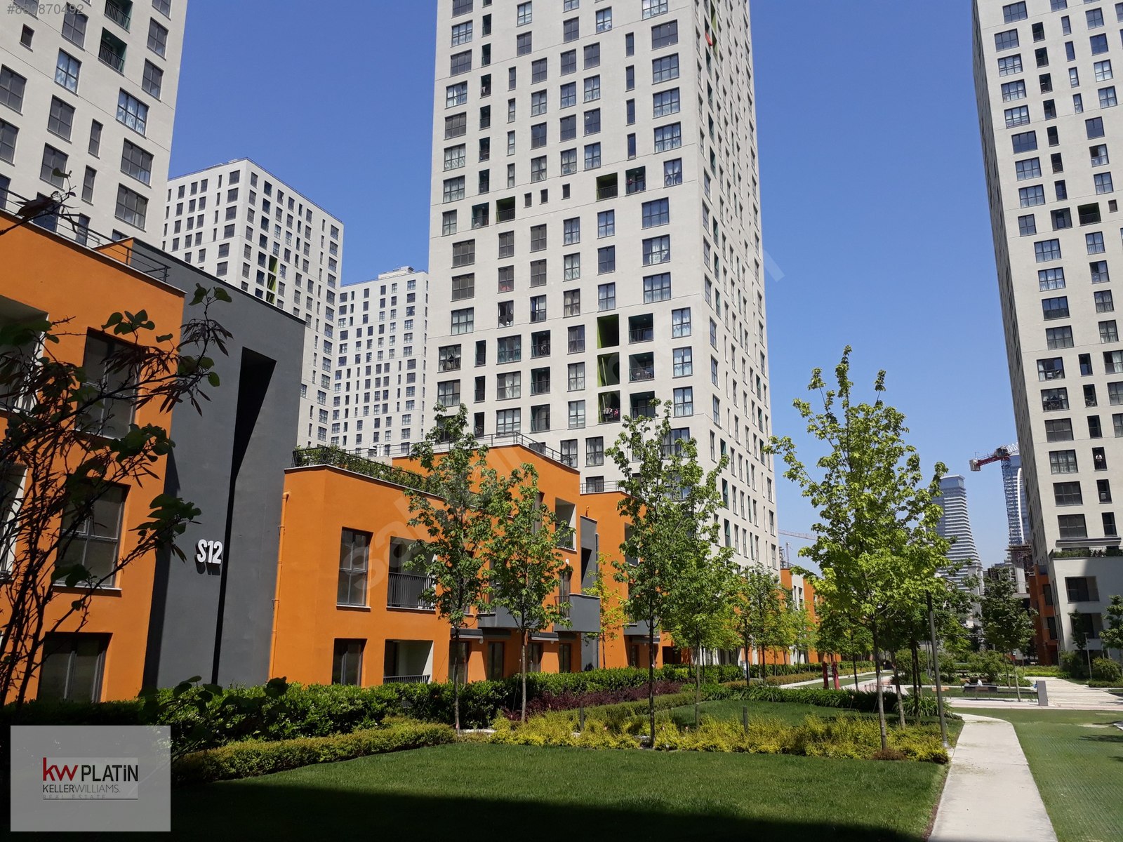 Emlak Ofisinden 1+1, 86 m² Kiralık Daire 1.800 TL�ye