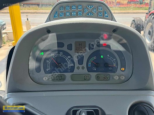 Machinery / Agricultural Machines / Tractors / New Holland / T6.160