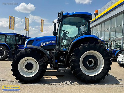 Machinery / Agricultural Machines / Tractors / New Holland / T6.160