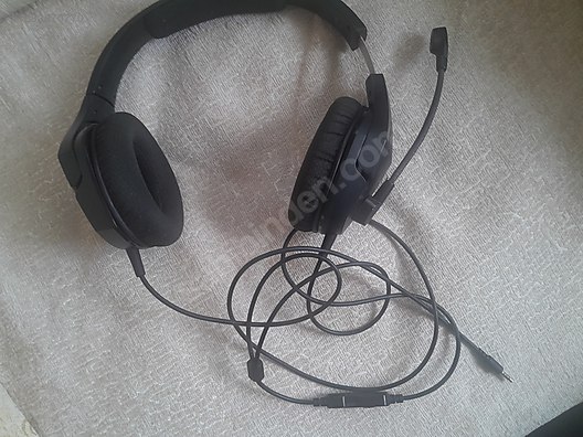 Used & Brand New Items / Computers / Peripherals / Headphones & Microphones