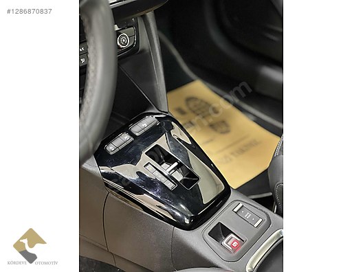 Vasıta / Otomobil / Opel / Corsa / 1.2 T / Elegance