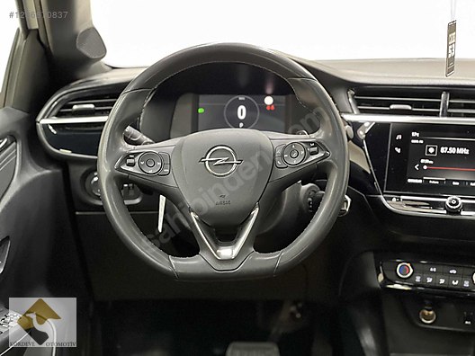 Vasıta / Otomobil / Opel / Corsa / 1.2 T / Elegance
