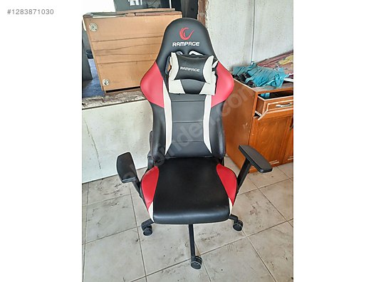 Used & Brand New Items / Gaming & Gamers Exclusive / Gaming Equipment / Gaming Chair