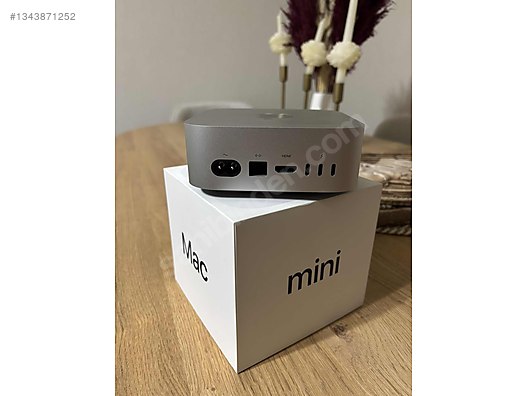 Mac mini M4 16GB 256GB 25年8月購入 Apple保証残有 Apple / Mac mini M4 16GB RAM 256GB SSD | Sıfır Ayarında | Kutu