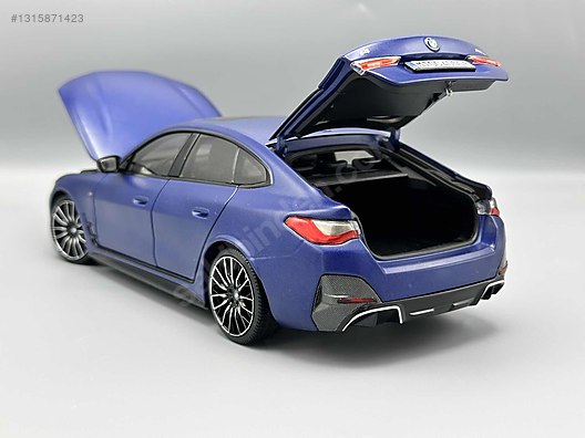 Minichamps Diecast Model 1:18 BMW Araba - 1315871423