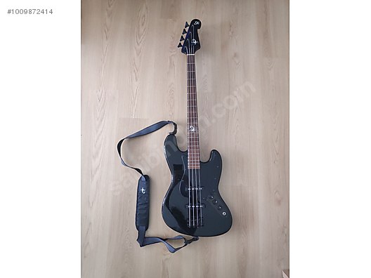 sx scorpion jazz bass