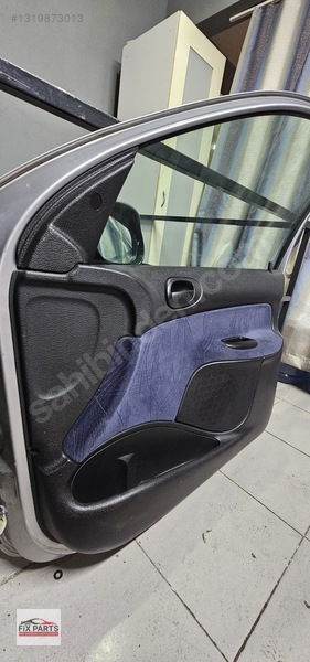 9004K5 – PEUGEOT 206 SAG ON KAPİ
