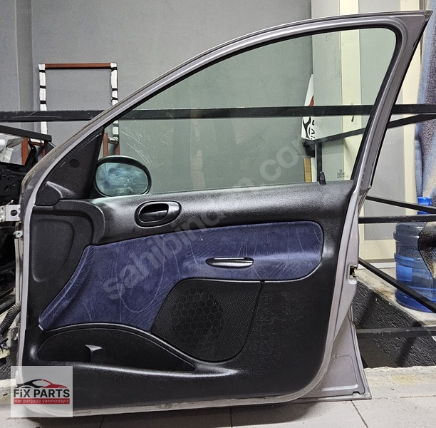 9004K5 – PEUGEOT 206 SAG ON KAPİ