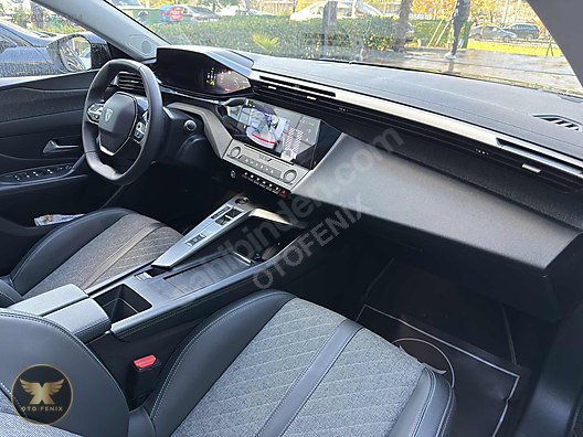 OTOFENİX 2024 PEUGEOT 408 1.2 PureTech ALLURE OTONOM 17.968KM