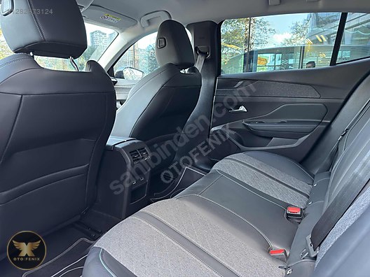 OTOFENİX 2024 PEUGEOT 408 1.2 PureTech ALLURE OTONOM 17.968KM