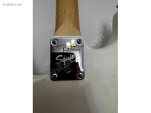 Squier Elektro Gitar