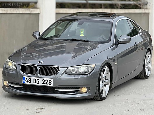 File:BMW 320d Luxury Line (F30) – Frontansicht, 24. Juni 2012,  Düsseldorf.jpg - Simple English Wikipedia, the free encyclopedia