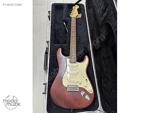 İkinci El ve Sıfır Alışveriş / Müzik / Müzik Aletleri / Telli Çalgılar / Gitar / Elektro