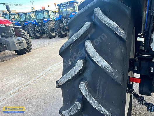 Machinery / Agricultural Machines / Tractors / New Holland / TD5.90