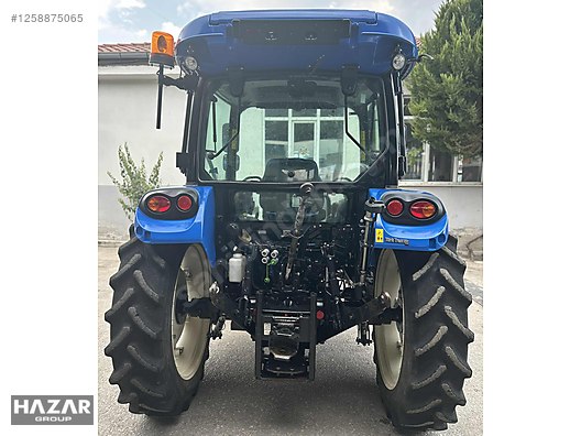 Machinery / Agricultural Machines / Tractors / New Holland / T4.70S