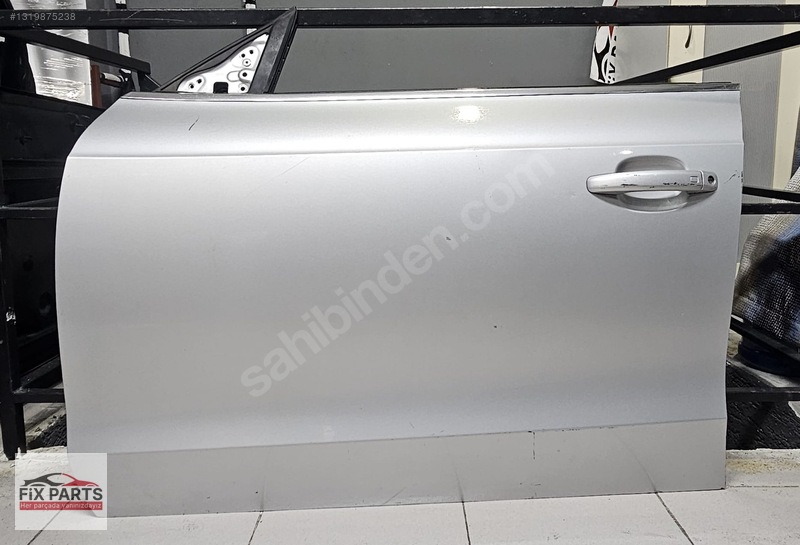 8T8831051C – AUDİ A5 SOL ON KAPİ ORJ