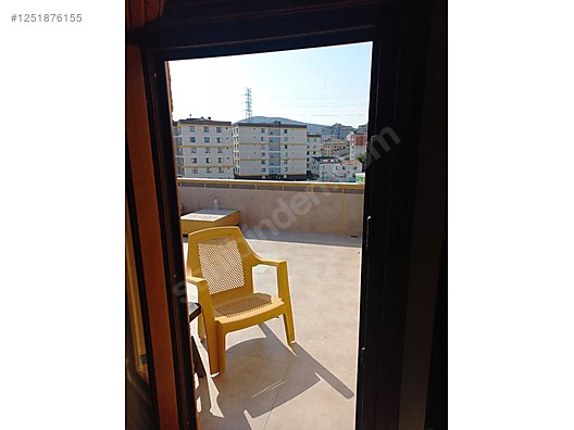 Kurtköy merkezde manzaralı 1+1 Eşyalı Çatı Piyesi açık teras