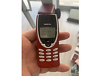 Nokia 8210 cep telefonu