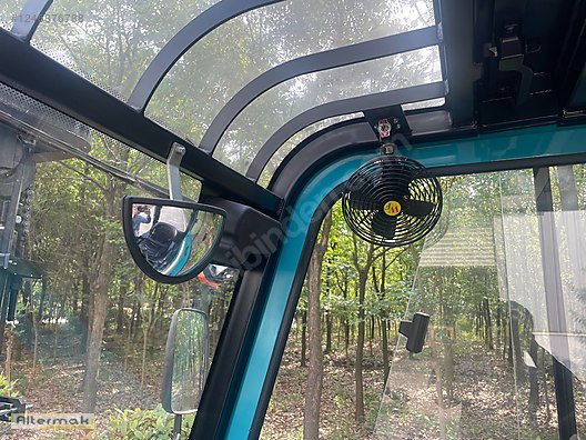 Machinery / Industrial / Carrying & Stacking Equipment / Forklifts / For Sale / Vmax