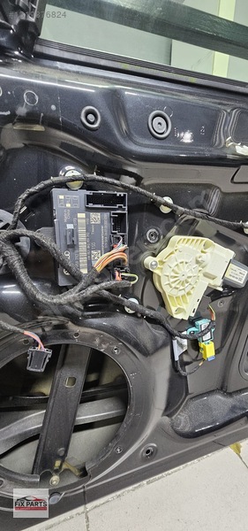 8W0831052 – AUDİ A4 2017 2020 SAG ON KAPİ