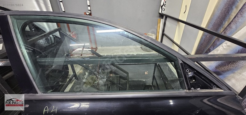 8W0831052 – AUDİ A4 2017 2020 SAG ON KAPİ