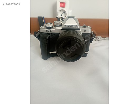 Olympus OM-D E-M10 Mark II Aynasız Dijital Fotoğraf Makinesi