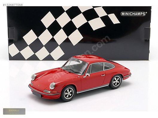 Minichamps Diecast Model 1:18 Porsche Araba - 1326877068