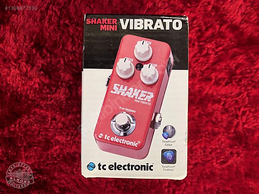 tc electronic shaker mini vibrato pedal Black Life Size Dolls