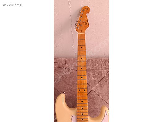 İkinci El ve Sıfır Alışveriş / Müzik / Müzik Aletleri / Telli Çalgılar / Gitar / Elektro