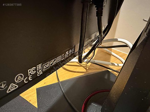 Used & Brand New Items / Computers / Monitors / LED & LCD Monitör