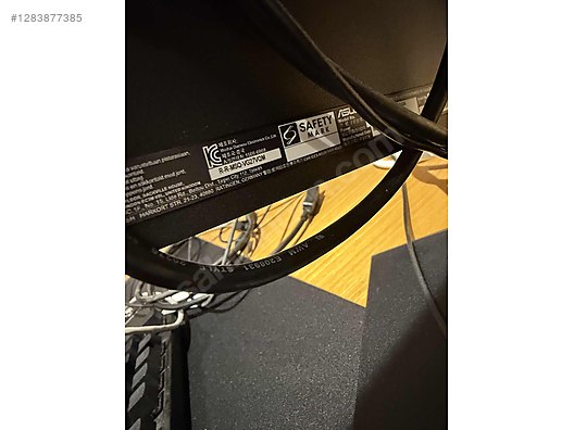 Used & Brand New Items / Computers / Monitors / LED & LCD Monitör