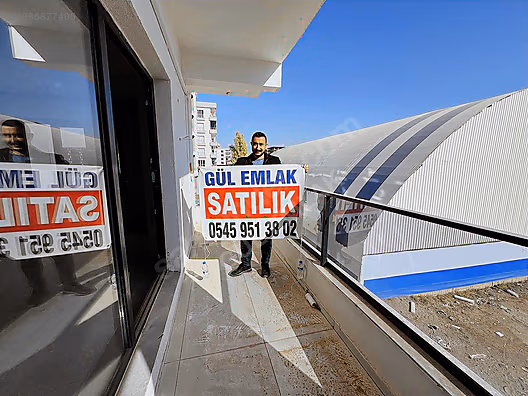 GÜL EMLAKTAN CİHANPOL HASTANESİ YANI SATILIK LÜKS DAİRE #1286877405