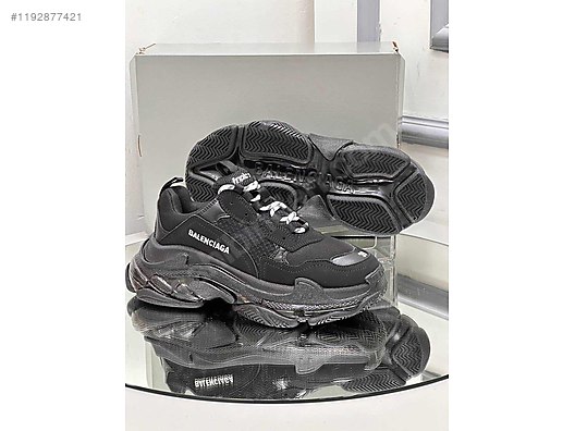 Buy balenciaga triple s on sale