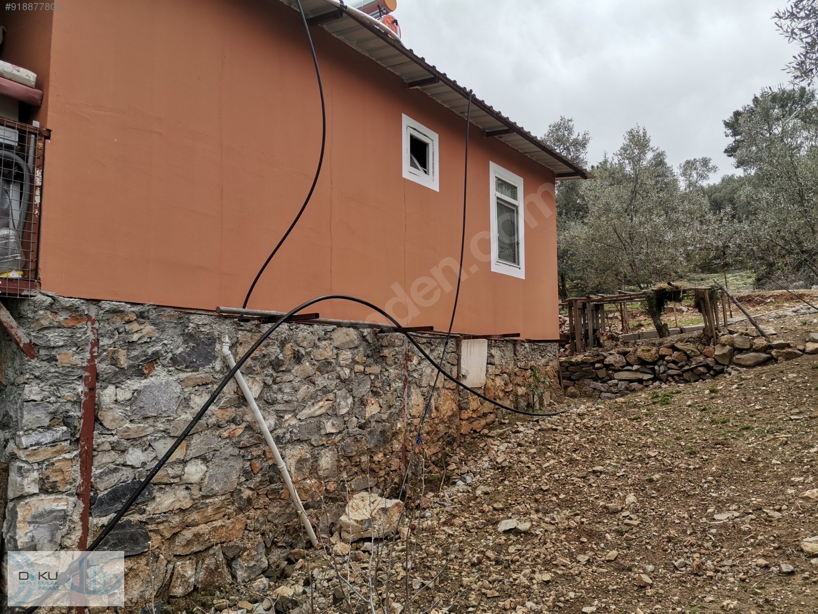 Göcek Taşbaşı�nda 1.380 m2 Arsa İçerisinde SATILIK Köy Evi Satılık