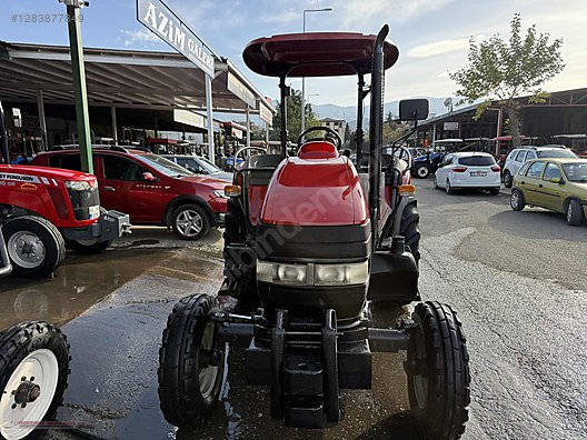 Machinery / Agricultural Machines / Tractors / Case IH / JX70