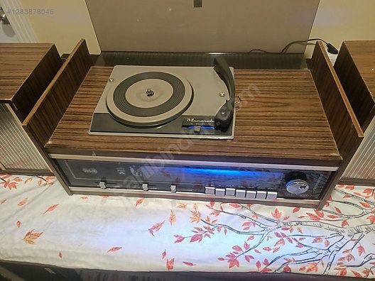 Used & Brand New Items / Antique / Machines / Antique Record Player